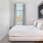 Whome The Boulevard Prime Location With Ac & Elevator